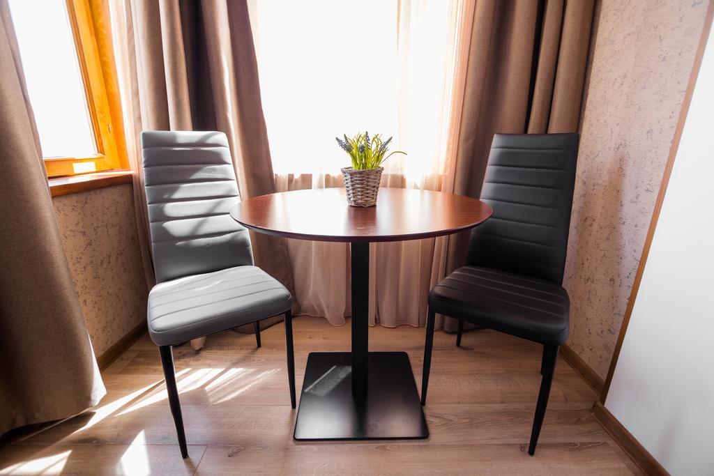 Metekhi'S Galavani Hotel Tbilisi Esterno foto